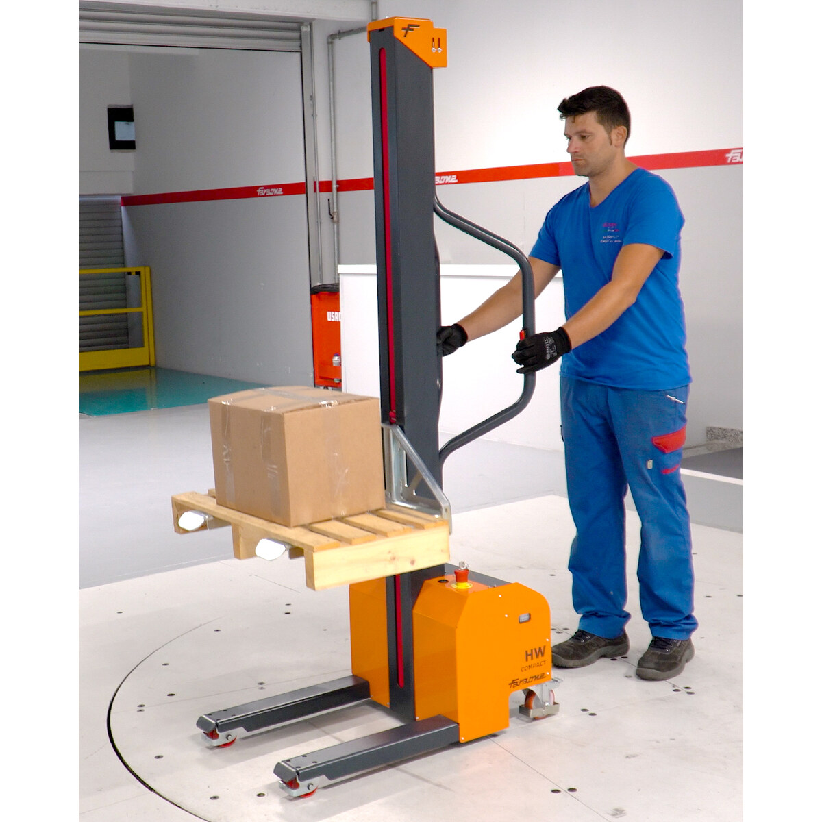 Electric aluminium material lift Faraone HW COMPACT - Photo 72552
