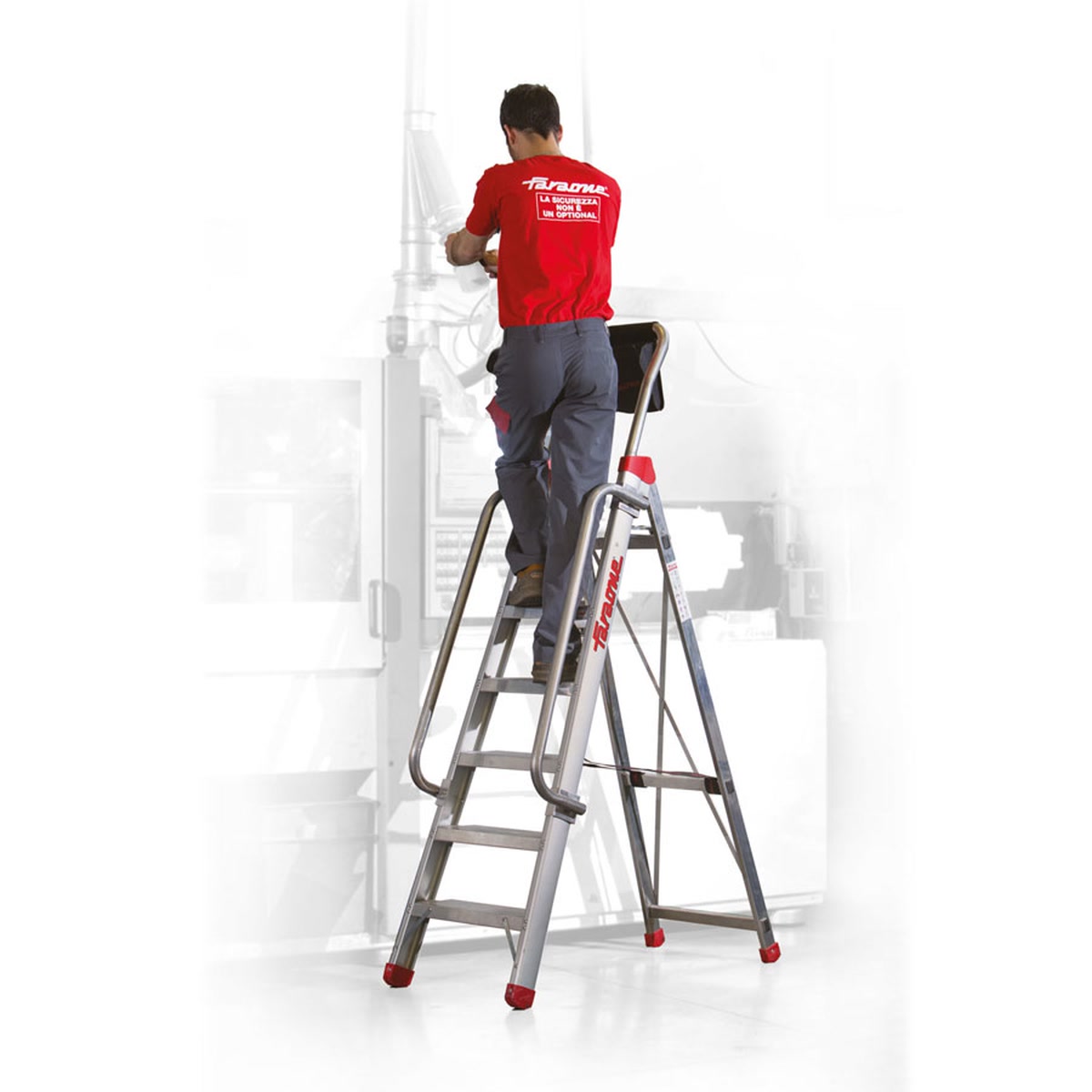Professional aluminium platform step ladder Faraone DOMUS - Photo 72073