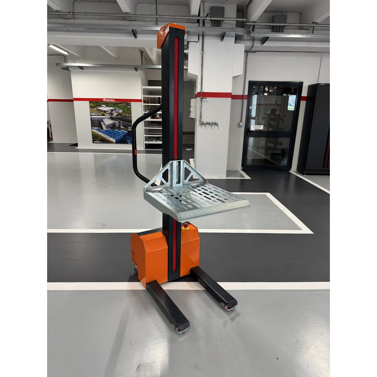 Electric aluminium material lift Faraone HW COMPACT - Photo 72550