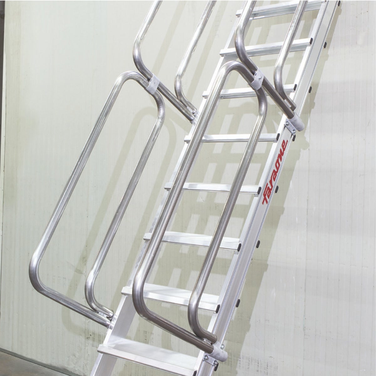 Open stair ladder with double handrail Faraone SG 60.1 - Photo 72141