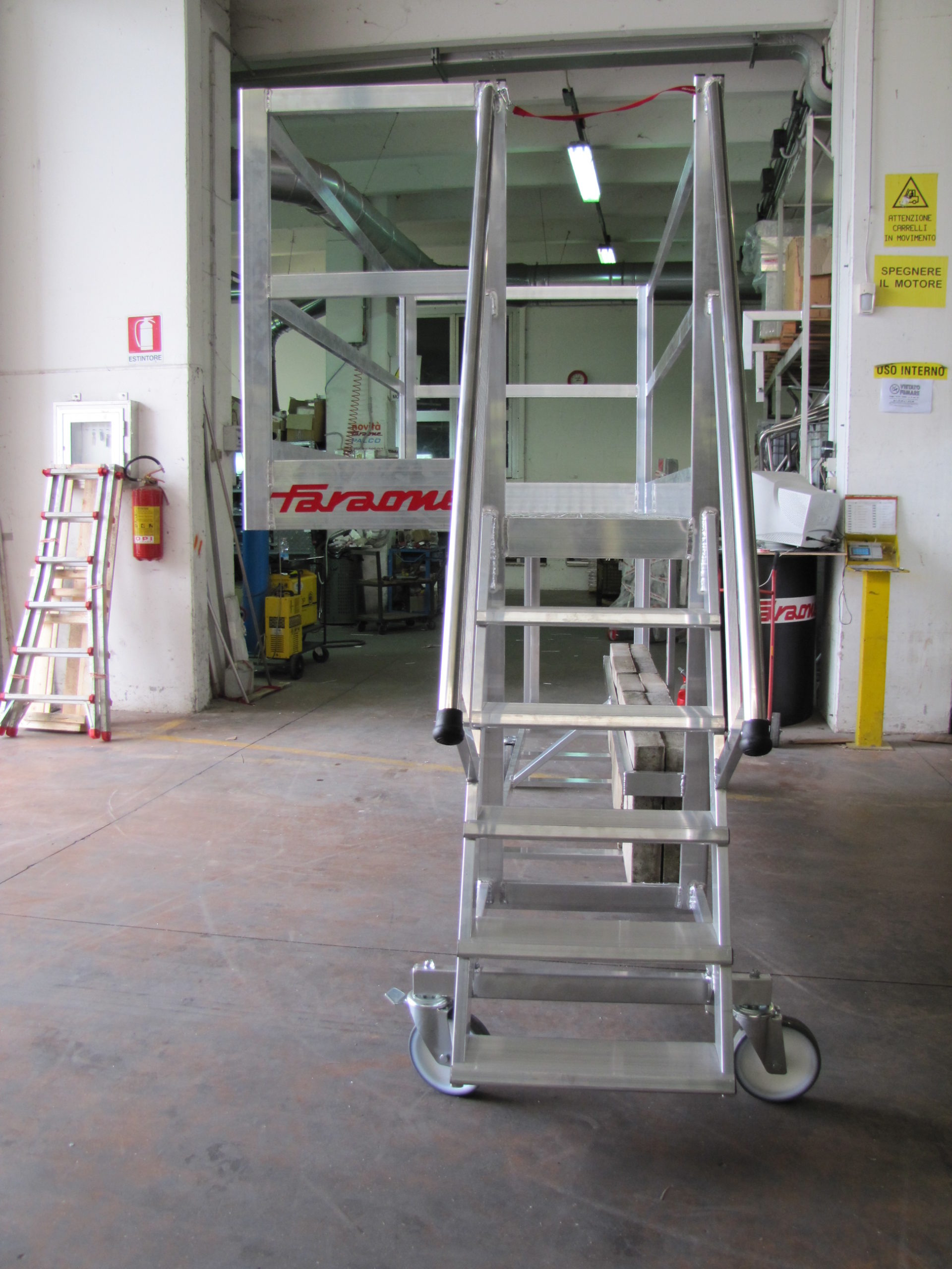 Faraone Scala System – SB 60 — Scala System platforma ar kāpnēm - Fotoattēls 70739