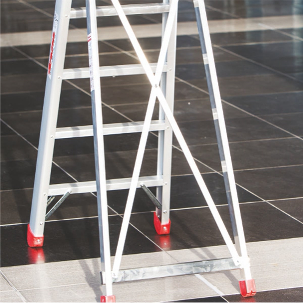 Professional aluminium platform step ladder Faraone LADY - Photo 72087