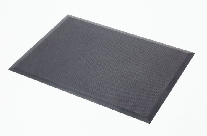 451-Skywalker® II PUR-Notrax Polyurethane mat with pebble pattern