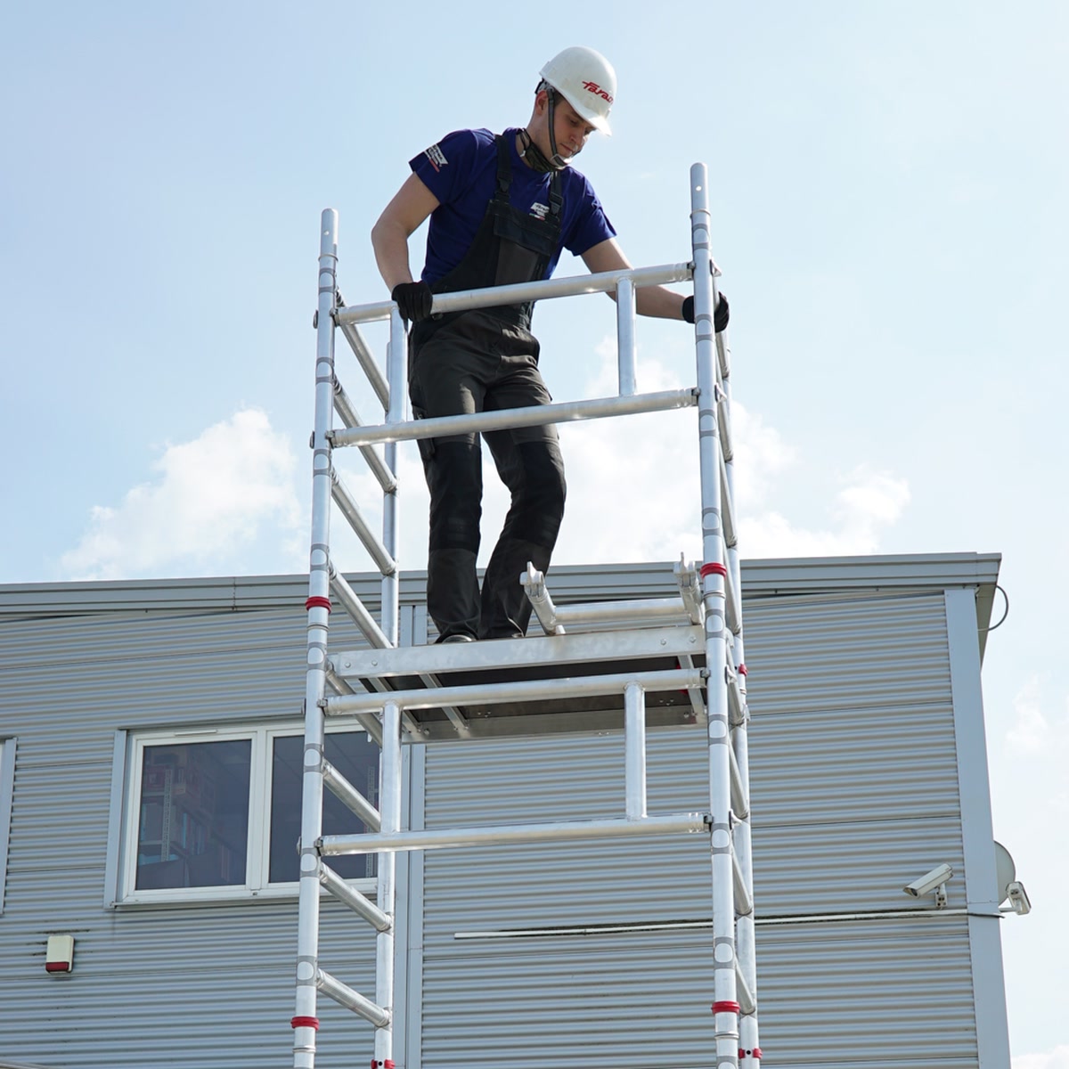Mobile scaffold tower Faraone TOP SYSTEM 75 x 105 cm - Photo 72281
