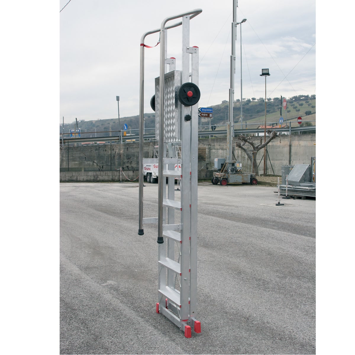 Platform ladder with protected work area Faraone SM - Photo 72068